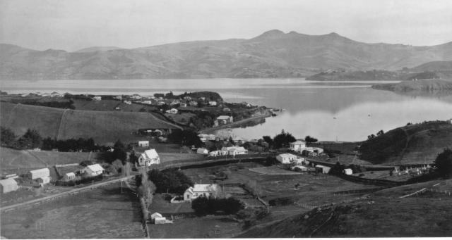 Allan-s-Beach-Road-&-Domain